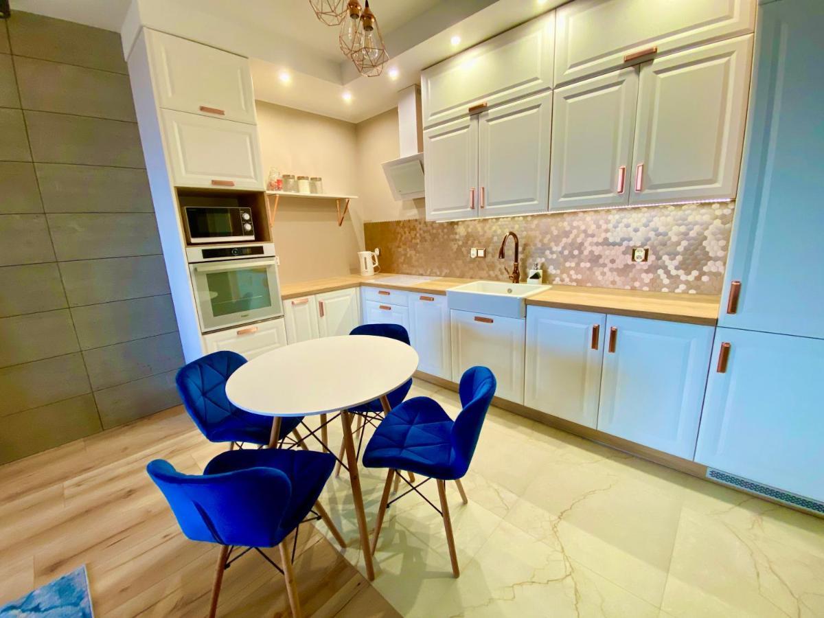 Apartament Pocztovia - Scisle Centrum, Prywatny Parking Ełk Kültér fotó